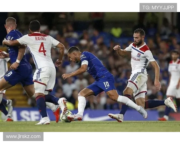 法甲球员之间能力差距的实际表现与原因分析 法甲球员之间能力差距的实际表现与原因分析