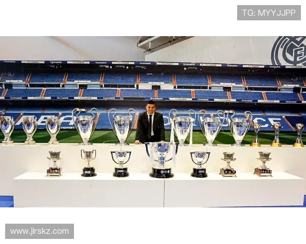 西甲联赛获奖记录与历史荣誉分析