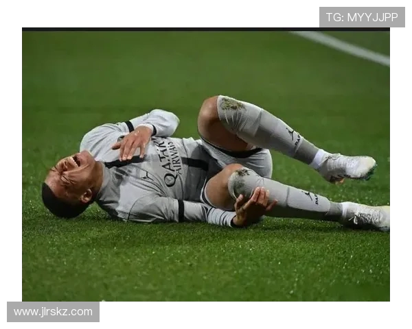 利雅得胜利门将纳贾尔膝盖十字韧带撕裂即将接受手术治疗 利雅得胜利门将纳贾尔膝盖十字韧带撕裂即将接受手术治疗